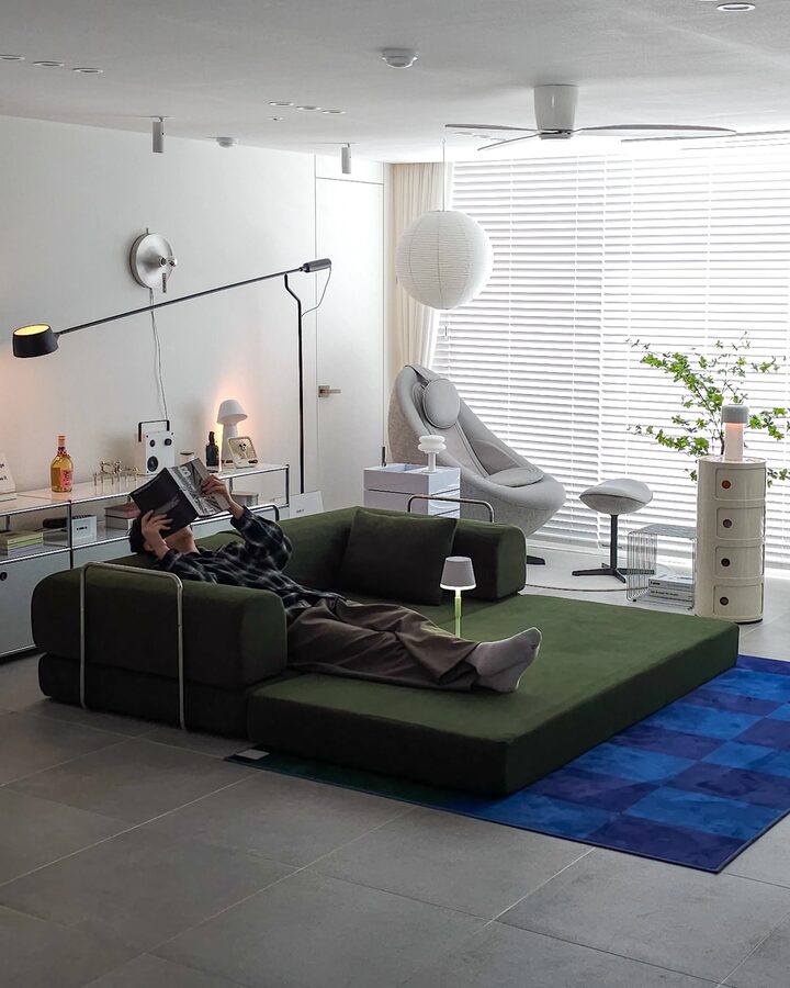 short form carousel card thumbnail