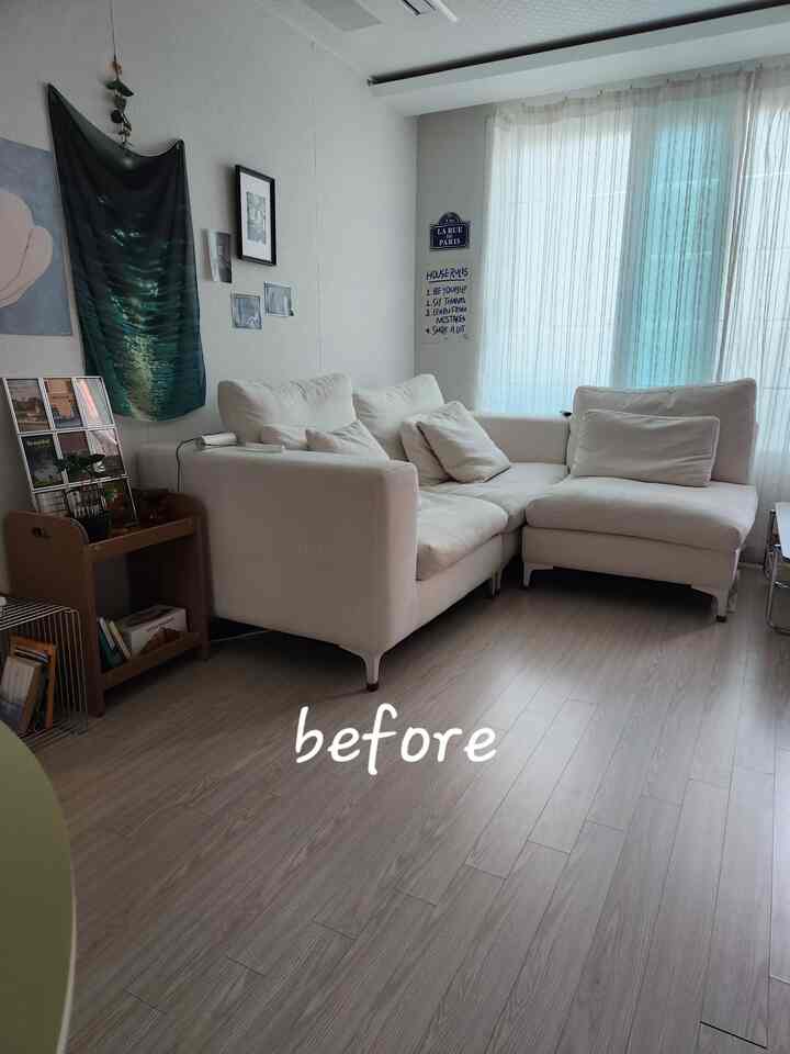 #콘수프기록집 #예쁜템최고야 

私は冬のラグを取り除くことができず、ぼやけていました。
ついにラグを交換しました。
 ノミアの2番目のラグですね💛💚💙まさにモスラグです！色はとてもきれいではありませんㅠㅠ 
どんなもので購入するのか悩みが多かったのに、リビングはぴったりポイントになるのが調和して夏の気持ちも出てヴィンテージしたものが欲しかったのにノミアのモスラグが私のニーズをぴったりしたと思います🩷🤍💗 片思いもとてもよく選んだと褒めた 

モスラグ 
デザイン - 繊細に積み重ねられたラインディテールの色味がウッドやベージュすべてよく似合います！私は150×200サイズしました！ 

利便性 - 裏面は滑り止めのためのドット付きで絶対滑りにくいという点 

洗濯機の使用が可能なので管理心配 No No 
管理が簡単なラグラがとても好きです。 

ひとまず毛じゃなく踏んでいると涼しい感じが入って夏に比べラグ探しているならおすすめですよ🥑💚🫒 

様々な写真インスタにも記録中ですインスタも友達です😆🫶  #노미아 #거실러그 #맞팔 #우리집  #집꾸미기 #소품인테리어 #빈티지
