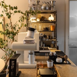 ☕️😍✨️
#콘수프기록 #콘수프기록집 #내돈내산 #예쁜템최고야 #오늘의우리집 #오늘장면한컷 #커피머신 #마누스S #그라인더 #커피그라인더 #반자동커피머신 #에스프레소머신 #홈카페인테리어 #홈카페 #핀자조명 #열매조명 #레터링컵 #무선조명 #드리퍼 #커피서버 