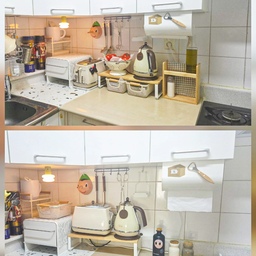 #콘수프기록집 #주방인테리어 #미니멀라이프 
그동안 집에 큰 변화가 없어서 글을 못 올리고 있었는데 엄마가 와서 집을 쬐끔 바꾸고 갔어요.
"주방에 물건들을 왜 다 꺼내놨어???" 하고 기겁하시던 어머니.. 저리 두면 기름 때문에 찐득찐득해진다고 바구니며 선반이며 하부장과 상부장에 다 넣어버리시더라고요ㅋㅋㅋ 제가 소스통은 슬금슬금 다시 꺼내놨는데 엄마가 보기엔 여전히 지저분했나봐요ㅋㅋ 지금도 별로 맘에 안 든다, 웬만하면 꺼내놓지 말라고 다시 한번 강조하고 가심ㅋㅋㅋㅋ😂😂
주방은 아무것도 안 올려놓고 깨끗한게 나은가... 주방만큼은 미니멀이 답인가? 생각했던 하루.
항상 효율과 인테리어 사이에서 고민하게 되네요!
#소통 #맞팔 #엄마표 #인테리어 