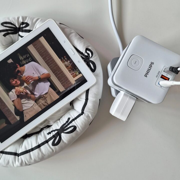 short form carousel card thumbnail