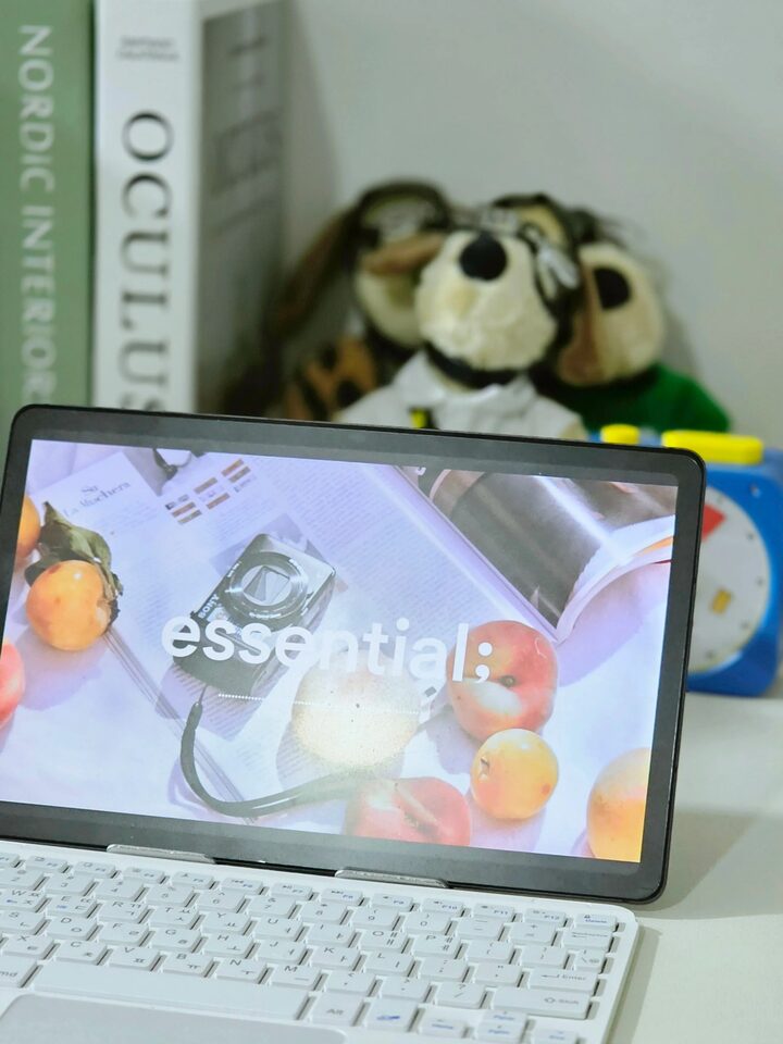 short form carousel card thumbnail