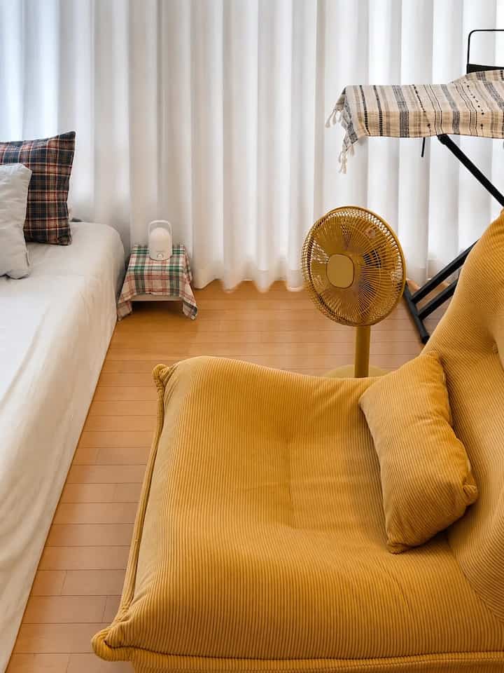夏が訪れた空間 💛🤍 
#cozy #yellow #summer #room
