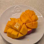 제주애플망고🥭🥭💛💛
이것저것 먹어도 제주애망만한게 없어요 ㅠㅠ
비싸도 제값을 합니다...💛
#애플망고 #과일 #콘수프기록 #맞팔해요 #맞팔환영