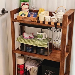 #homecafe #coffee #vintage
#우리집포토존 #빈티지감성 #우드 #빈티지
#현명한소비 #콘수프기록집 #우리집추구미
#원목가구 #홈인홈 #책장꾸미기 #우드책장
#홈카페투어 #홈카페 #우리집인테리어기록 
#카페 #그릇장 #빈티지가구 #빈티지주방
#빈티지수집 #빈티지홈카페 #우드인테리어
#홈카페꾸미기 #빈티지인테리어 #집꾸미기
#빈티지 #빈티지분위기 #빈티지무드 
_______________________________________________
             ■■■  On.God.Vin.T.G  ■■■
_______________________________________________
♥︎ 온갖 빈티지가 난무하는...♥︎ 
      🏡 온갖빈티지홈 🏡
" ON.GOD home cafe. ☕️
  온갖빈티지's 빈티지 주방  "
■ 무타공마켓 신발정리대
■ 폴린 빈티지 파인 접시랙
■ 나누벨 협탁 (베르/ 베르데)
아르떼온 매직 기본형 멀바우 3단 선반
■ 이케아 잉올프 블랙 의자
:)♥︎
____________________________________________
             ■■■  On.God.Vin.T.G  ■■■
____________________________________________
온갖 빈티지
이 빈티지 무드가 좋아서...♥︎
집에 있는 시간이 행복하다.
       Happy ON.GOD Vintage time.
        :)♥︎
♥︎==============================♥︎
 《 온갖빈티지홈 》
   프랑스 빈티지 무드~
   Paris Cafe.
   :)♥︎
온갖 빈티지가 난무하는...♥︎
빈티지 무드가 흥건한...♥︎
《 On.God.Vin.T.G 》