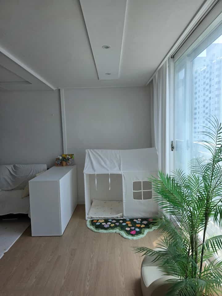 #콘수프기록집  #작은집꾸미기 #거실인테리어 #거실꾸미기 #아이가있는집 #아이가사는집 #맞팔 #맞팔해요今日の天気は本当になぜですか...............
