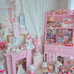 🩷💖🎀💞🌸💗
#집순이방꾸템 #오늘의집 #콘수프기록집 #키덜트 #키덜트인테리어 #앤틱 #앤틱인테리어 #콜렉터 #핑크인테리어 #핑크방 #장난감방 