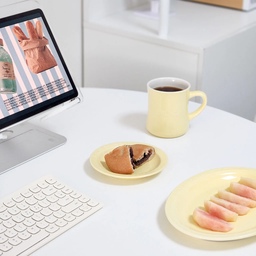 #내돈내산 
감성 홈카페 필수템! ☕️
다이소 버터옐로우 시리즈 가져왔어요 💛
은은한 노란빛이 진짜 취향저격이네요 🥺
데일리로 쓰기 딱 좋은 사이즈라 🍽️
브런치나 디저트 플레이팅용으로 최고예요 👍
가성비까지 완벽한 다이소 추천템 🛒
오늘부터 제 최애 그릇 등극이에요 ✨
#다이소 #다이소추천템 #홈카페 #홈카페그릇 #브런치플레이팅 #버터옐로우 #감성그릇 
#테이블세팅 #예쁜템최고야 #콘수프기록집 
#콘수프기록 #가성비추천템 #다이소그릇
