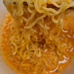 🍜 로제 열라면 컵라면 맛
🌶️ 매콤한 열라면 맛에 부드러운 로제 풍미
🥛 일반 열라면보다 고소하고 크리미한 맛
🧀 은은한 치즈 느낌이 더해져 매운맛을 살짝 부드럽게 잡아줘요.
면은 간편하게 컵으로 즐길 수 있어서 간식이나 야식으로 딱!
처음엔 부드럽다가 먹을수록 칼칼한 매운맛이 올라오는 스타일이에요.
#콘수프기록 #콘수프기록집 #콘수프필름 #콘수프챌린지 #오늘의기록 #오늘의식탁 #오늘의집 #오늘의기록챌린지 #호스트챌린지 #오늘의가든 #오늘장면한컷
한줄 후기:
👉 “꾸덕고소한 로제에 열라면 특유의 매콤함까지! 맵지만 자꾸 손이 가는 중독성 있는 컵라면🔥🍜”
#로제열라면 #열라면 #신상 #라면 #컵라면
https://link.inpock.co.kr/oioi4390
https://www.youtube.com/@dalove04
#구독좋아요ㅡ부탁드립니다 🙏❣️
https://influencers.coupang.com/s/oioi4390
#프로필링크많관부 #신상 #신상기록  #꿀정보 #가볼만한곳 #기록하기 #추천템 #추천해요 :D❤︎ #이쁜것 #귀여운것 #맛집 #맛집추천