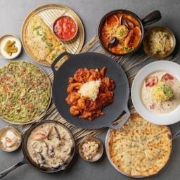 #일상기록 
요즘 힘이엄써~낙지먹구 에너지충전요~
오친님들도 맛잇는거 드시궁 즐주되시와오 😍
#낙지볶음 #낙지요리 #외식 #식당 #가족과함께 #가족모임 #선팔 #맞팔 
