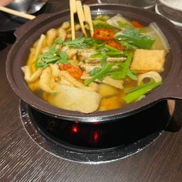 #연휴에뭐하집 #콘수프기록집 #외식 #이자카야 #돼지갈비
연휴에 외식
