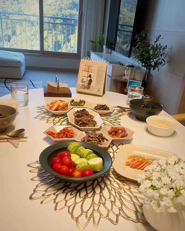 #콘수프기록집 #오늘의우리집  #아침식탁 #한식밥상 #집밥 #식탁스타일링