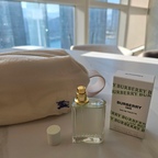 생일선물 고민될 때 참고해보세요 🎁
제가 받은 선물은 버버리 향수, 디올 립글로스, 
AHC 아이크림 세트, 논픽션 핸드크림 세트예요.
향수부터 립·아이 케어, 핸드크림까지 
매일 기분 좋게 사용할 수 있는 선물들 🤍
받는 사람의 취향을 생각해 고르면 
더 특별한 생일선물이 될 것 같아요.
#생일선물추천 #버버리향수 #디올립글로스 #선물추천 #선물추천템 #예쁜템최고야 #콘수프기록집