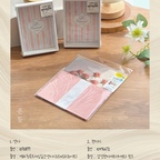 #현명한소비
#콘수프기록집

다이소에서 찾은 3천원 감성 조합🩷

예쁜 편지지를 사진 대신 액자에
쏘옥 넣기만 하면 완성🤍

장미꽃은 어디에 둬도 예뻐서 추천해요!

꼭 비싼 소품이 아니어도 좋아요
내 취향에 맞으면 그게 바로 현명한소비
아니겠어요오?🤭✨️ 

#다이소추천템 #감성인테리어 #감성소품 
#각티슈케이스 #액자인테리어 #감성액자
#액자 #우드인테리어 #화장대 