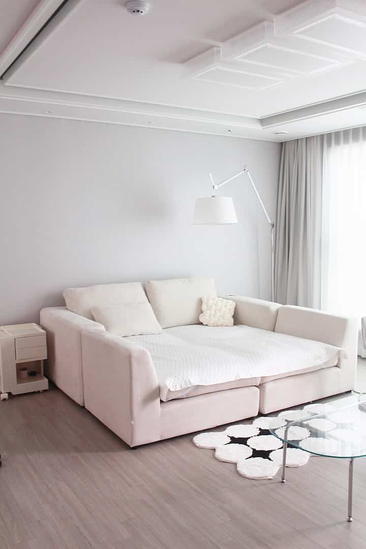 ARCO ローテーブル［2サイズ］を使ったコーディネート 1