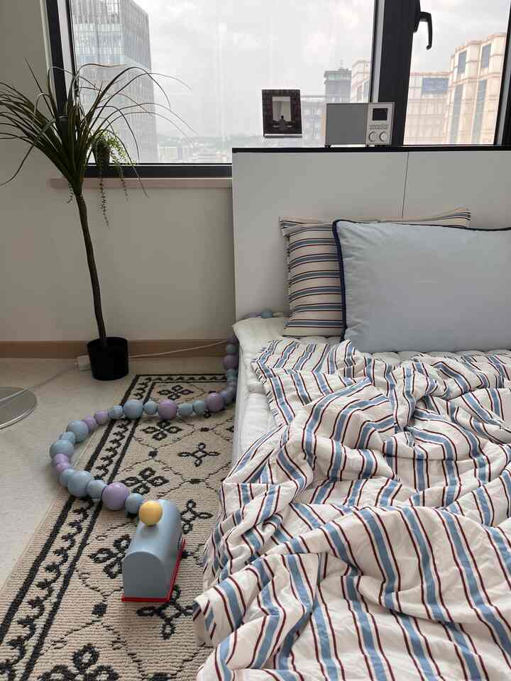 #Warna Interior Ini musim panas, jadi hiasi kamar Anda dengan benda-benda berwarna biru muda!
Ini adalah multi-ketuk yang memungkinkan Anda menggabungkan warna, dan saya memilih warna yang keren.
Berkat soket ekstensi, saya dapat mendekorasi kamar saya dengan warna-warni!

#aksesoriskamar tidur #interiorkamar tidur #studio #studiointerior #studiodekorasi #doublefloor #interiordoublelantai #kantorteldoublelantai #studiodoublefloor #duplikatkamar tidur #duplikatdekorasi #multitap #multitaporganisasi #multi -ketuk rekomendasi #Organisasi multi-ketuk #Penutup multi-ketuk 