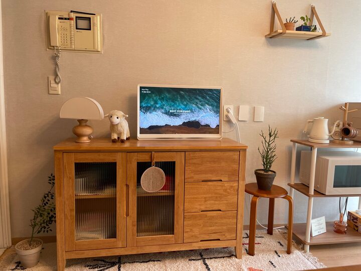 short form carousel card thumbnail