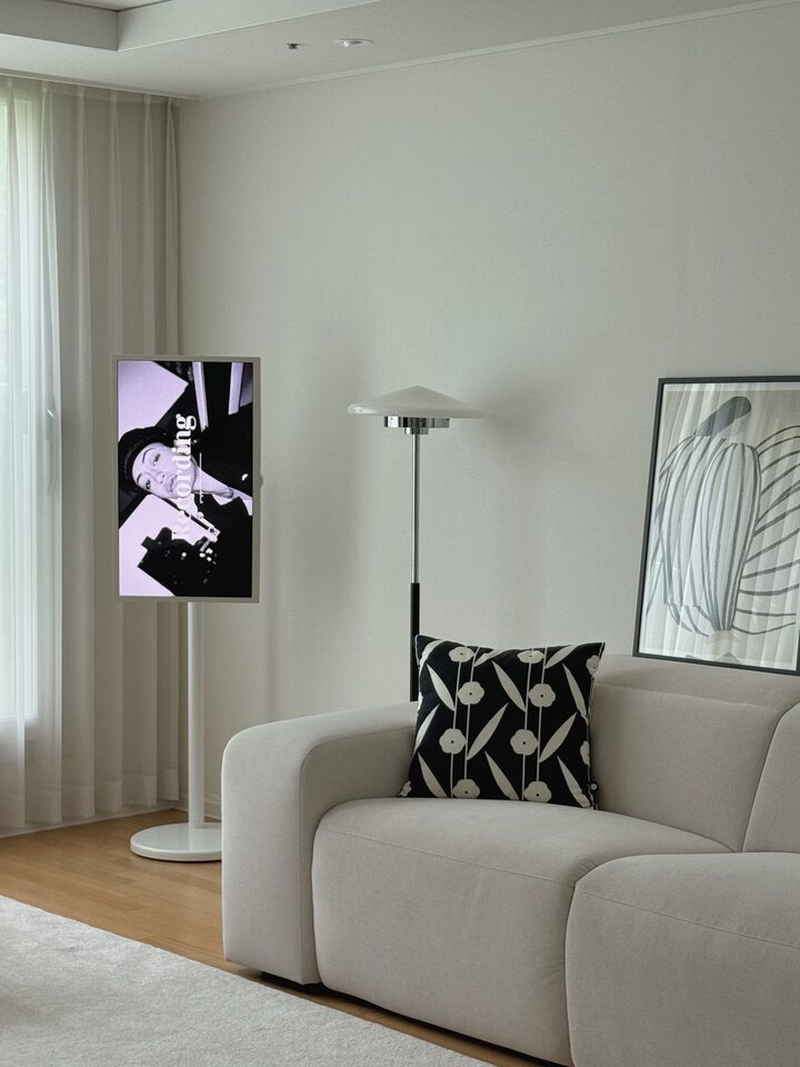 short form carousel card thumbnail