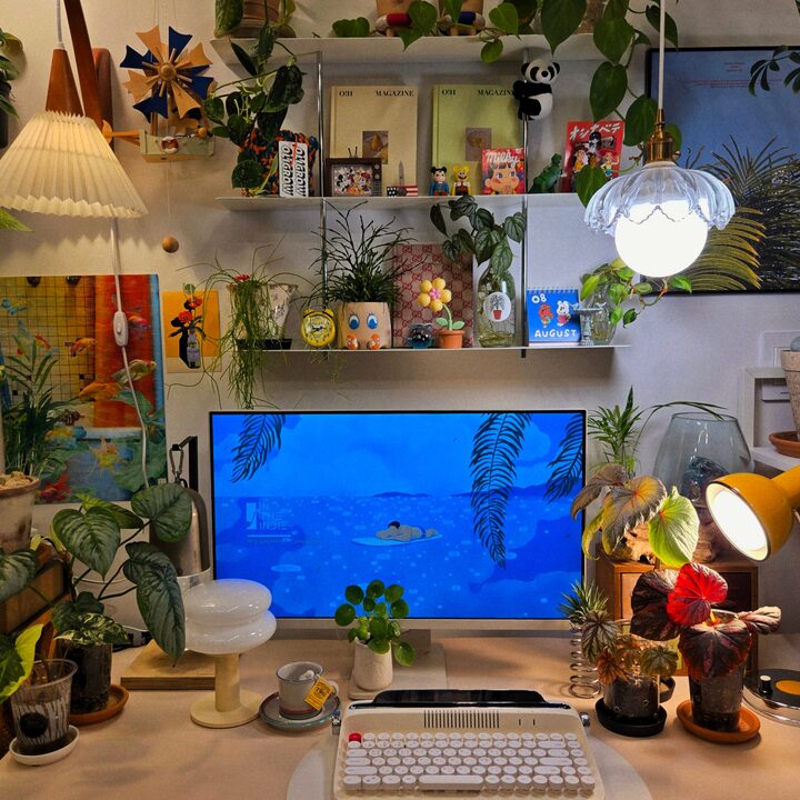 short form carousel card thumbnail