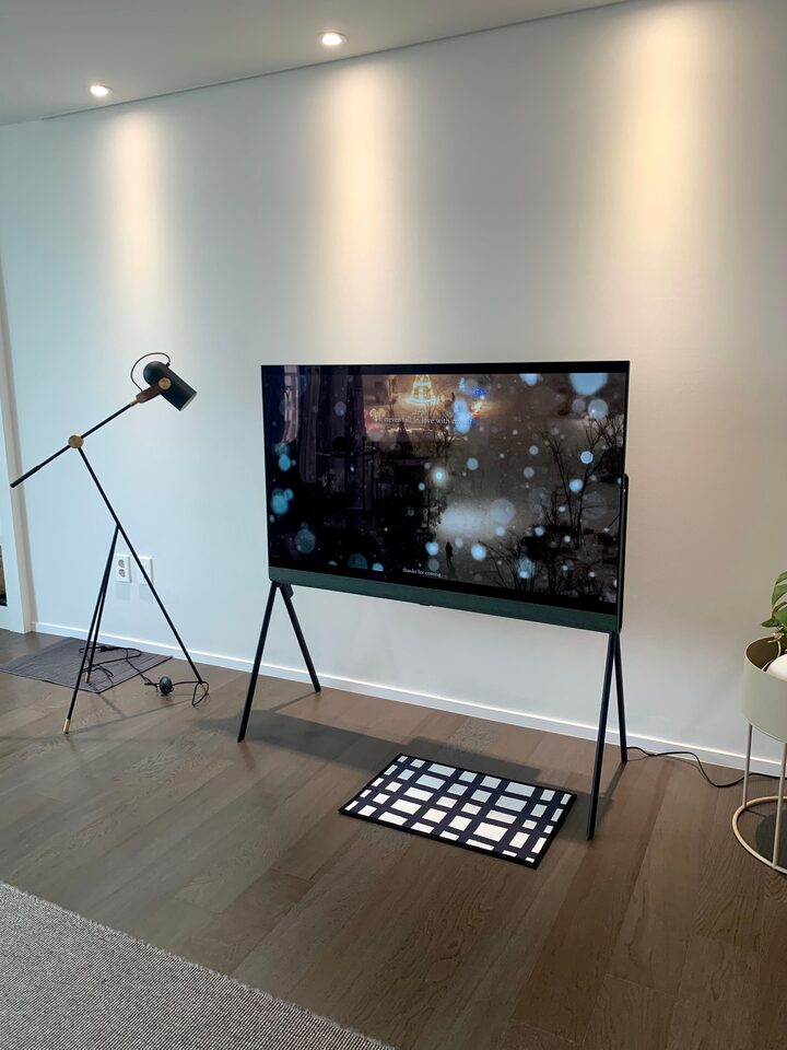 short form carousel card thumbnail