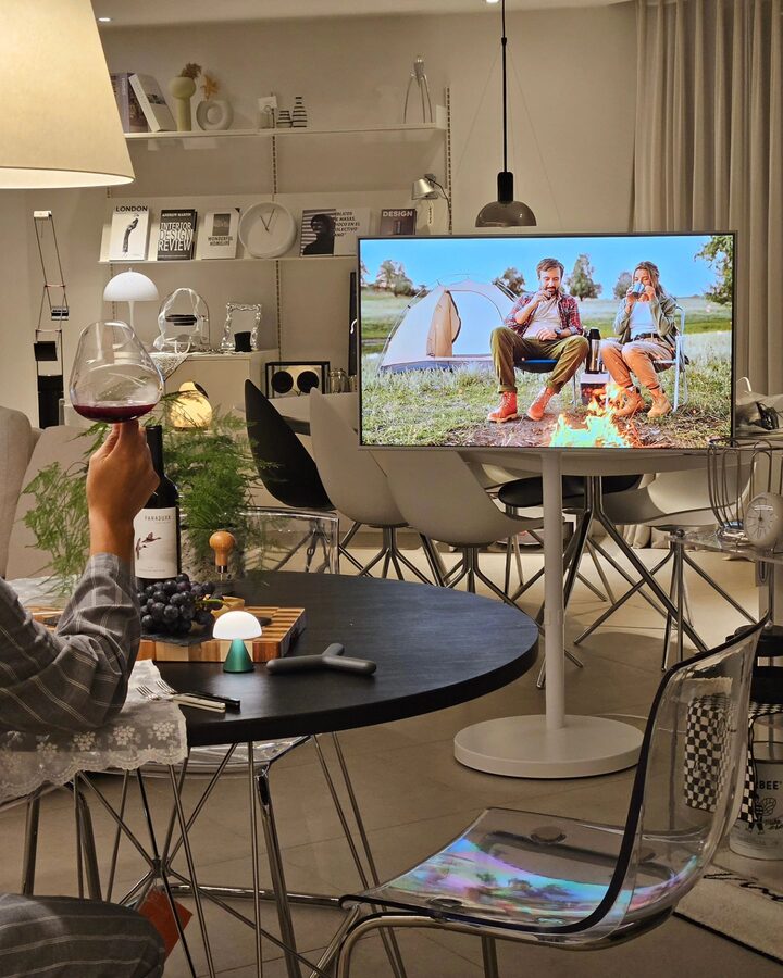 short form carousel card thumbnail