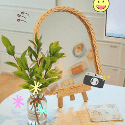 🦙야 너두 포토존 만들 수 있어!📸 거울과 엽서로 #우리집포토존 만들기 꿀팁✨️
지난번에 약속했던 포토존 만들기 #인테리어꼼수 를 들고 왔어요!🥰 사실 저에게는 어찌 보면 너무 익숙하고 당연하지만 제 소소한 팁이 다른 분들께는 도움이 될 수도 있을 거라고 생각해 1️⃣저만의 포토존 활용 꿀팁, 그리고 2️⃣포토존에 쓰인 소품들을 소개하려 해요🦙💛
#맞팔 #포토존 #거울 #엽서 #벽꾸미기 #이젤 #알파카 #오늘의가든 #내돈내산 #내돈내산인생템 #주말에제일바빠 #데스크테리어 #서재인테리어 #예쁜템최고야 #나도크리에이터 #오늘의우리집 #오늘뭐하집 #집순이 #루스커스 #옐로우인테리어 #노랑인테리어 #버터색인테리어 #버터인테리어 #옐로우 #버터색  #꿀팁 #인테리어꿀팁 #diy