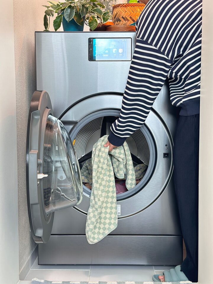 short form carousel card thumbnail