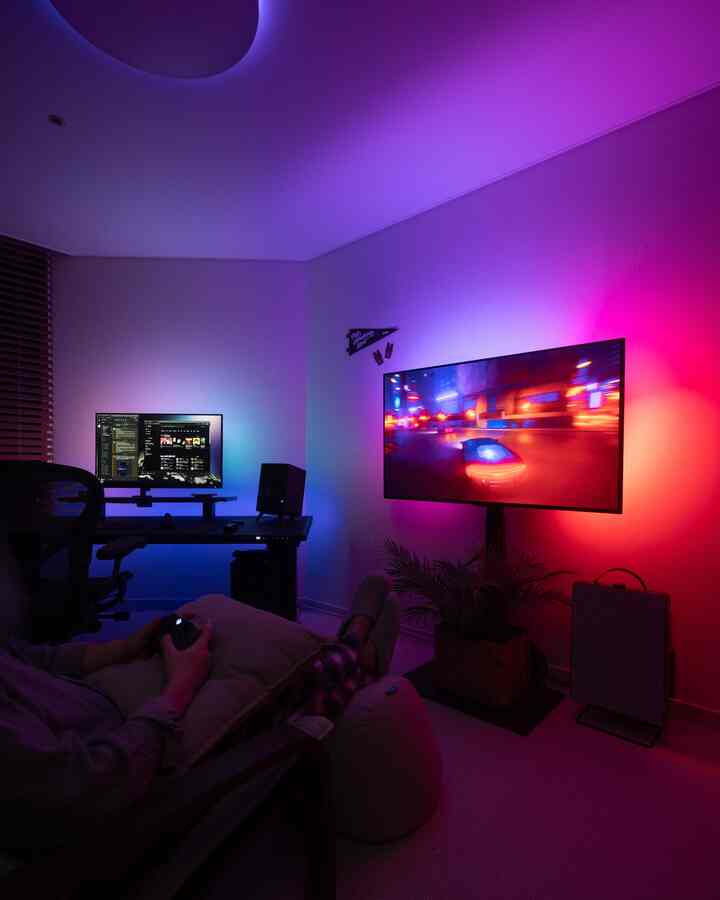#광고フィリップスヒュープレイHDMIシンクボックス8Kリリース🎉

HDMI 2.0バージョンで4k 60Hz / 1440p 120Hzまでサポートしていた以前のモデルに比べて✅HDMI 2.1バージョンで8k 60Hz / 4k 120Hzにアップグレードされました。

PlayStation 5やXbox Xなどの高仕様コンソールゲーム機器と接続すれば、照明同期とともに高い走査率でスムーズにプレイできます🎮  #스마트조명 #휴싱크 #휴싱크박스8k #조명인테리어 #홈엔터테인먼트 #엔터테인먼트조명 #게이밍조명 #홈시네마
