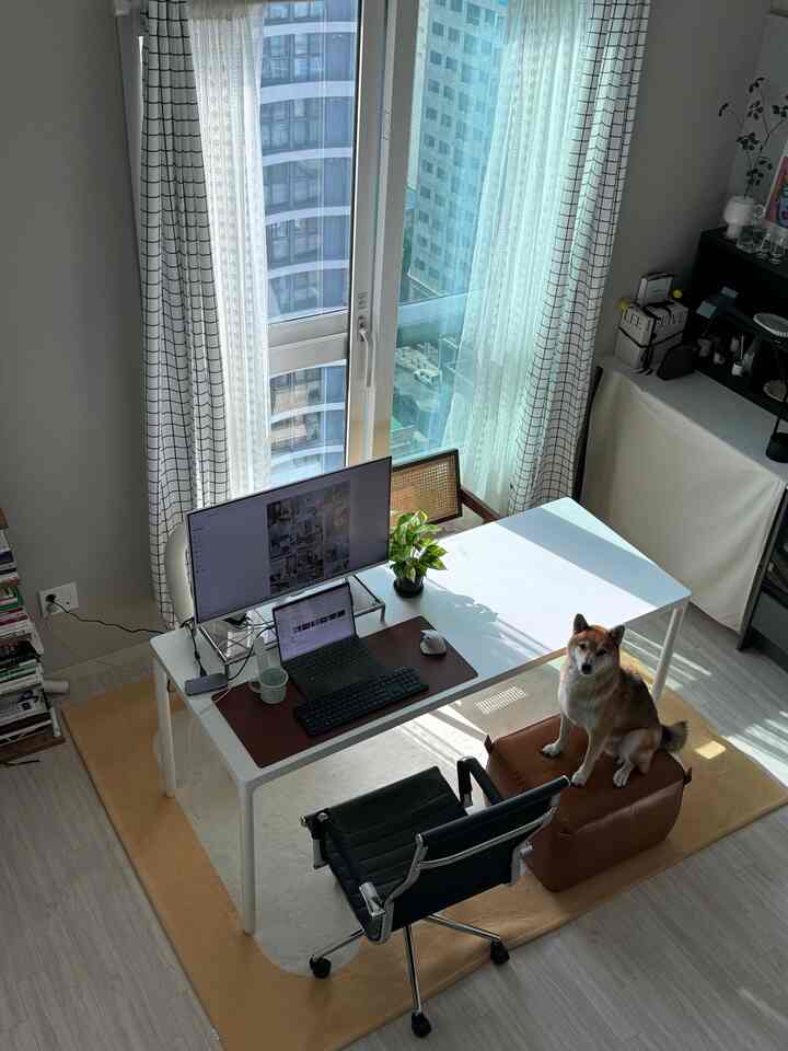 ポイントデコ 遮光カーテン アイレットタイプ［10色・2サイズ］を使ったコーディネート 1