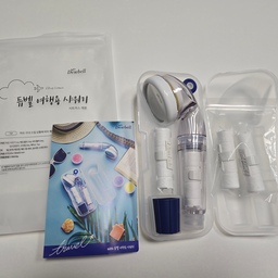 #오감리뷰 프로그램을 통해 제품을 제공받아 직접 사용하고 스타일링한 후기입니다.
태교여행(사실 사심채우기 여행ㅋㅋ)을 앞두고 오감리뷰 프로그램을 통해 듀벨 여행용 샤워기 향기필터세트를 사용하게 되었답니다! 제가 여행을 가게 된 곳은 바로 베트남이었어요. 너무 좋은 곳이지만 동남아 여행을 간다고 하면 걱정되는 것 중 하나가 바로 수질이죠! 특히나 이번 여행은 임신한 상태로 가는 것이어서 더욱 걱정되는 부분이었답니다. 그치만 듀벨 여행용 샤워기 향기필터세트로 여행중임에도 산뜻한 샤워를 할 수 있었답니다! 
#오늘의집블프 #블프세일 #정수필터 #정수필터추천 #듀벨샤워기 #듀벨 #샤워기추천 #여행용샤워기추천 #매우만족템 #만족템 #여행필수품 #여행템추천 #여행필수템