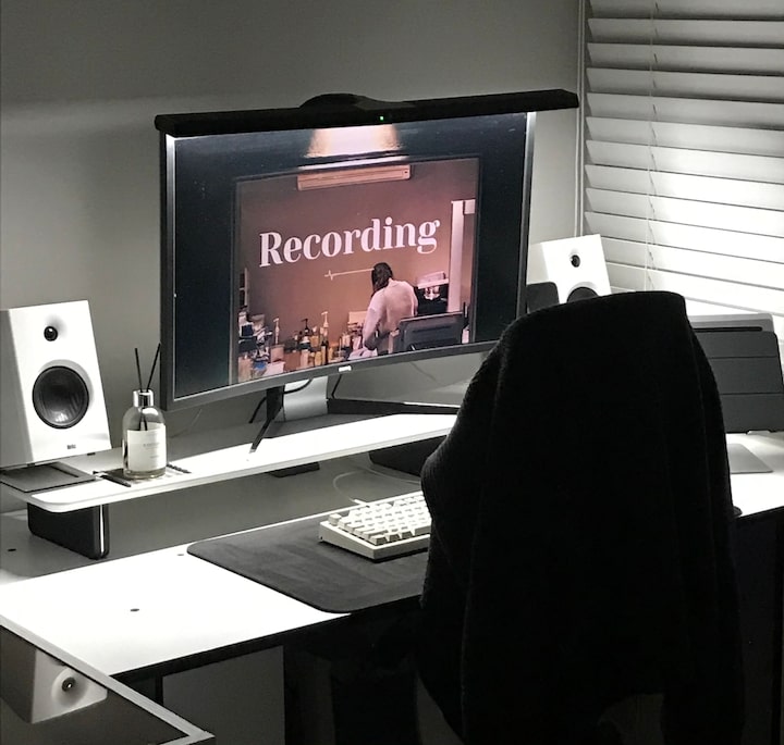 short form carousel card thumbnail