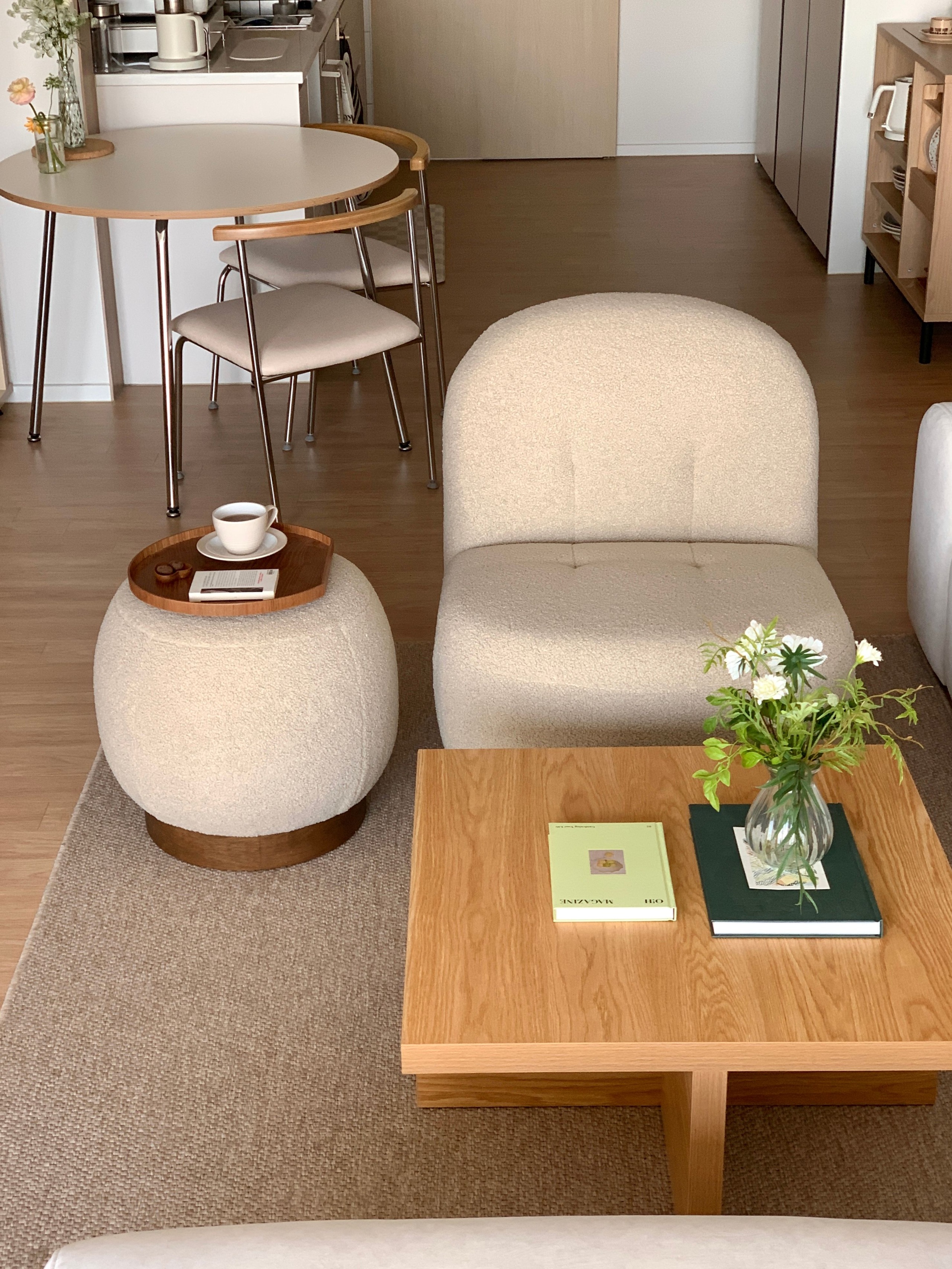 SOFSYS POINT ラウンド テーブル 100cm［2色］ ホワイト ホワイト