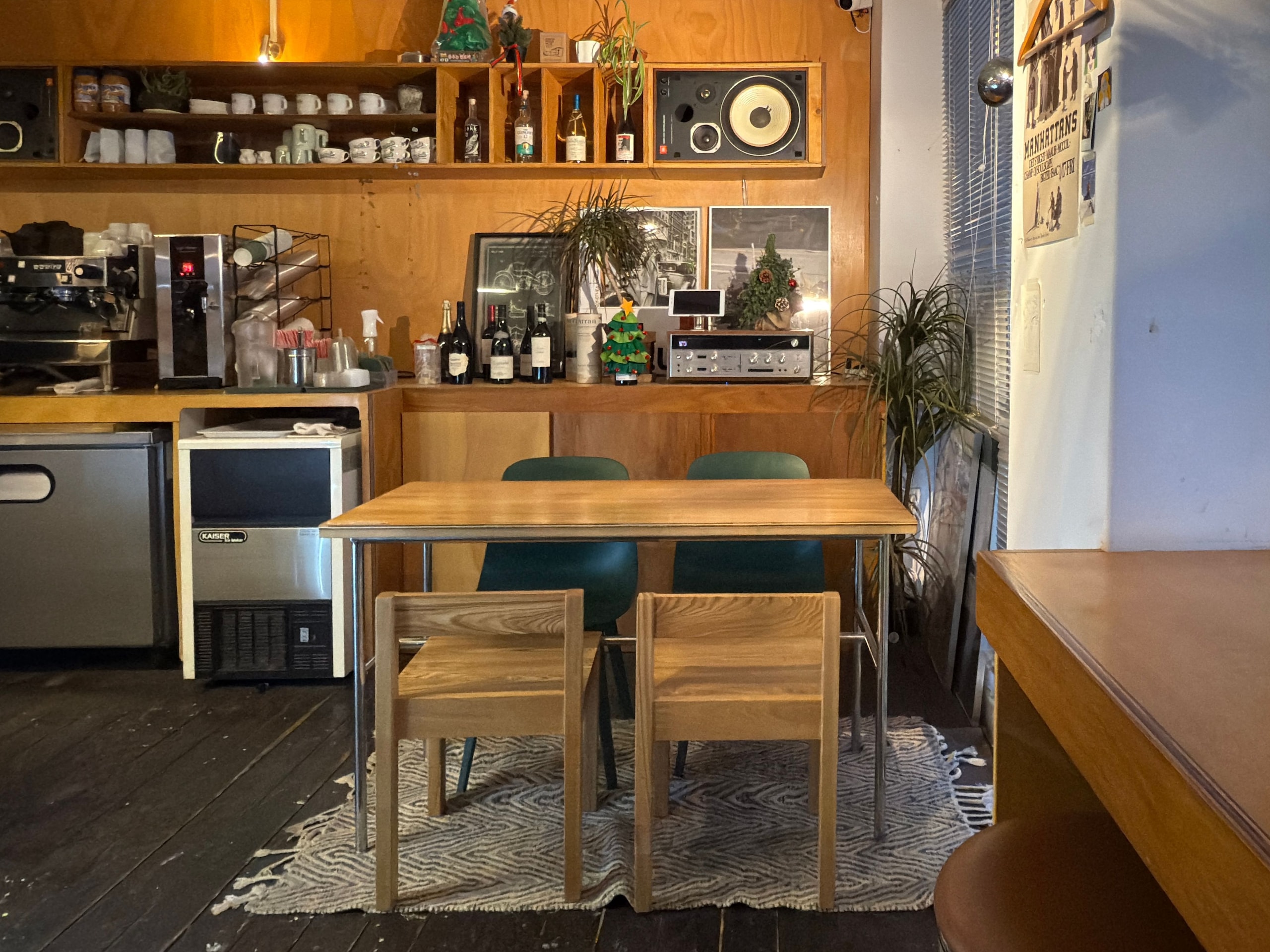 Flow Line Dining Chair user photo