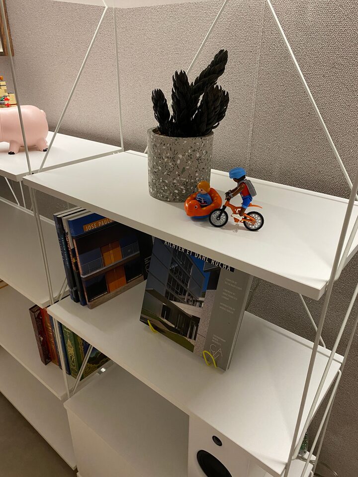 short form carousel card thumbnail