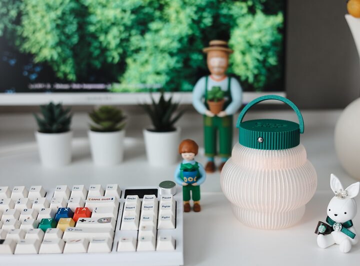 short form carousel card thumbnail