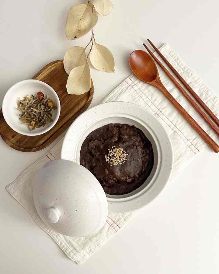 ＃コンスープ記録＃オーホームストア
＃製品提供
私は世界の味わい、小豆を殺すでしょう🤎
小豆のクールタイムが定期的に来る..今回 
ありがとうございました。

#本粥はふわふわを使ってもっと手に入れて甘くない
すっきりとした素敵な味わい味完全狙撃だったね
優しく米粒が噛まれてまた心強いです´Η ᵕ

電子レンジ2分だけ暖めればいいのに、お腹がすいたときや
おやつですぐに食べるパントリーに少し争わなければなりません✨

今週は健康診断まで予約されています 
気にせずに時間が経つと思います！
みんな快適な一日を過ごしてください🫧

Thanks to 🫶🏻 @bonmall 

@mingkku_home #食卓に花を咲かせる #モダンステッチ 
＃お粥キット＃ミルキット
＃小倉＃小倉幸州＃新婚飯賞