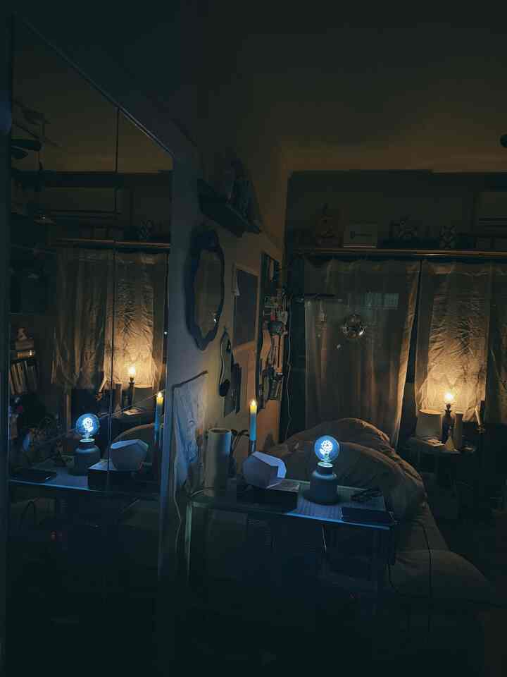 A bedroom one day

#Moipi's room #古民家 #古家具 #ジャパンディ #ニトリ #IKEA #イケア #こたつ #畳 #小上がり #アクセントクロス #Francfranc #ルルメリー #interior #2人暮らし #3LDK #ルーフバルコニー #ルーバル #roofbalcony #balcony #ベランダ #寝室 #bedroo