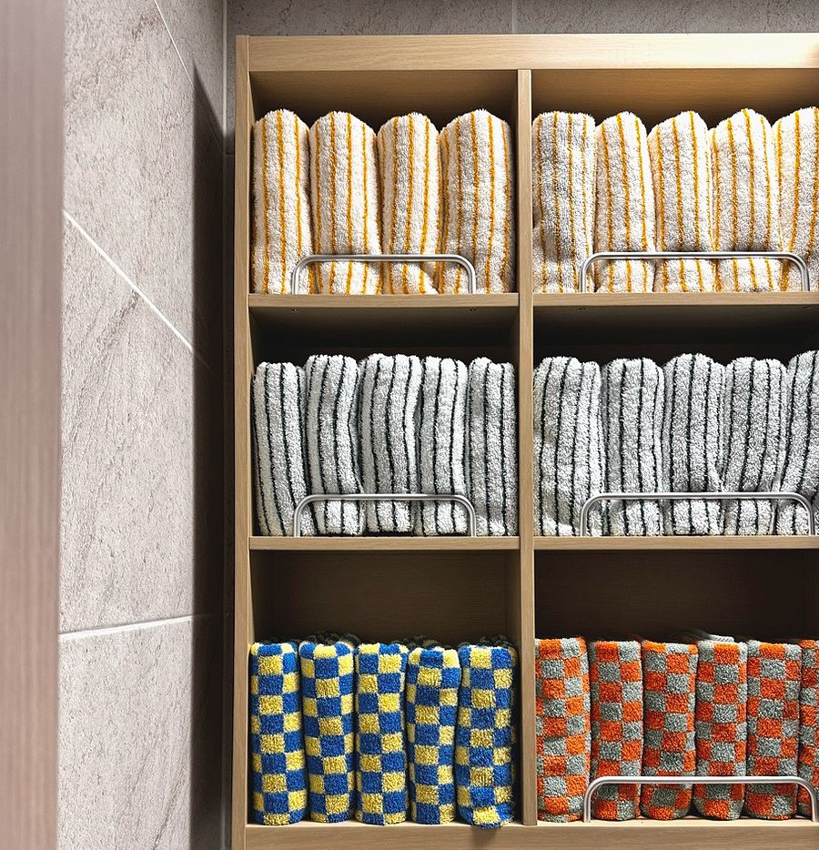 Checkerboard & Stripe Hotel Bath Towel Set (10-Pack) user photo