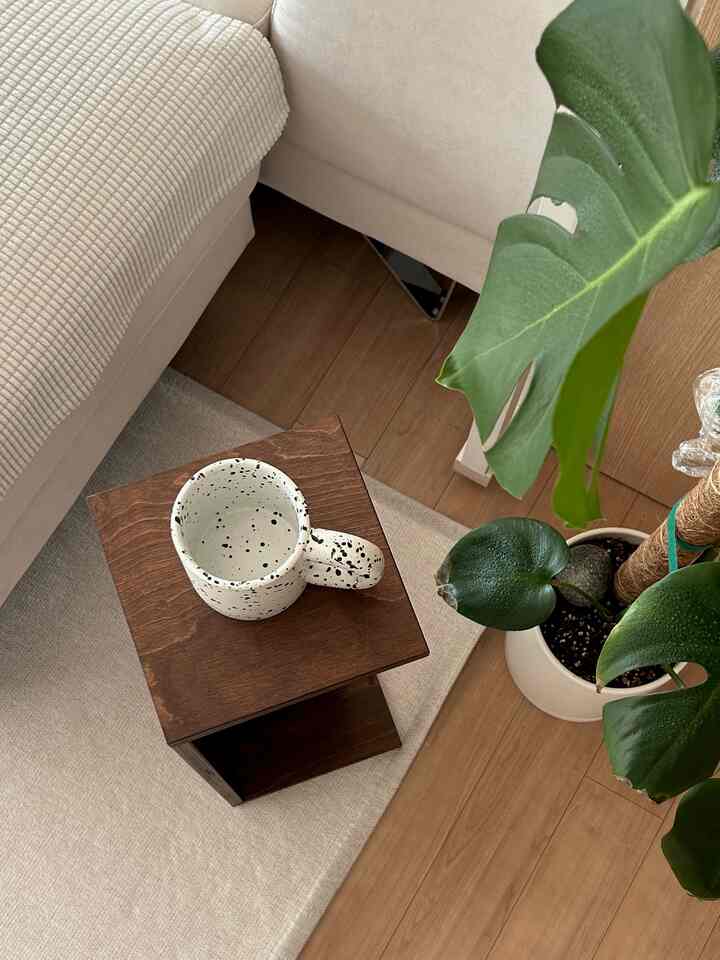 ＃コンスープ記録＃かわいいテムベスト5

五感レビューで受けた植木鉢🤎
実物がもっと豪華で感激🥹🫧🪵

🙋🏻‍♀️ああ、私のインスタグラムもあります！ @happy_sxmmxr （日焼けしていただくと必ず揃います🤍）

＃24フラットインテリア＃24フラット＃24フラットアパートメント＃セルフインテリア＃新婚旅行＃新婚旅行インテリア＃新婚旅行の装飾＃ウッドインテリア＃ウッド＆ベージュ＃ウッド＆ホワイトインテリア＃ホワイト＆ウッド＃ホワイト＆ウッドインテリア＃チャーターハウス＃チャーターハウス＃パーティションインテリア＃今日のガーデン＃メイトハウス＃ディンクソマチ
