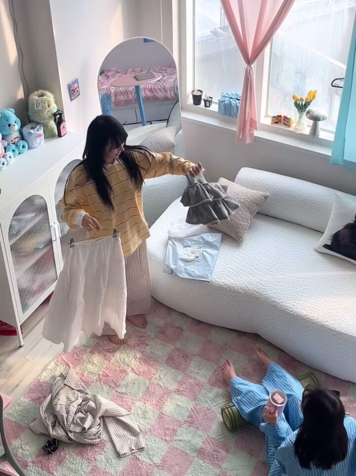 short form carousel card thumbnail