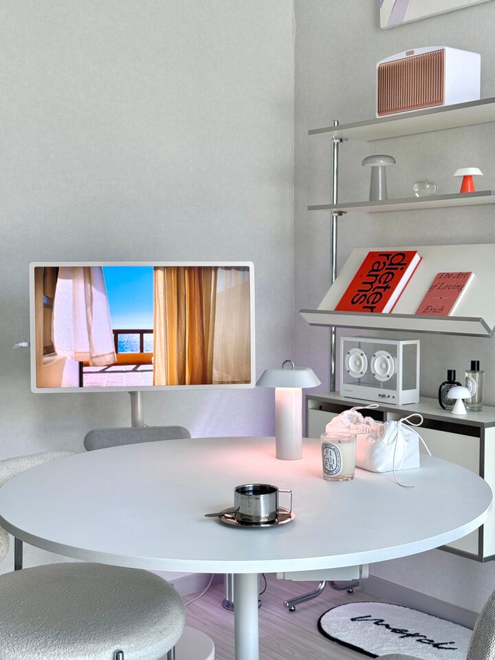 short form carousel card thumbnail