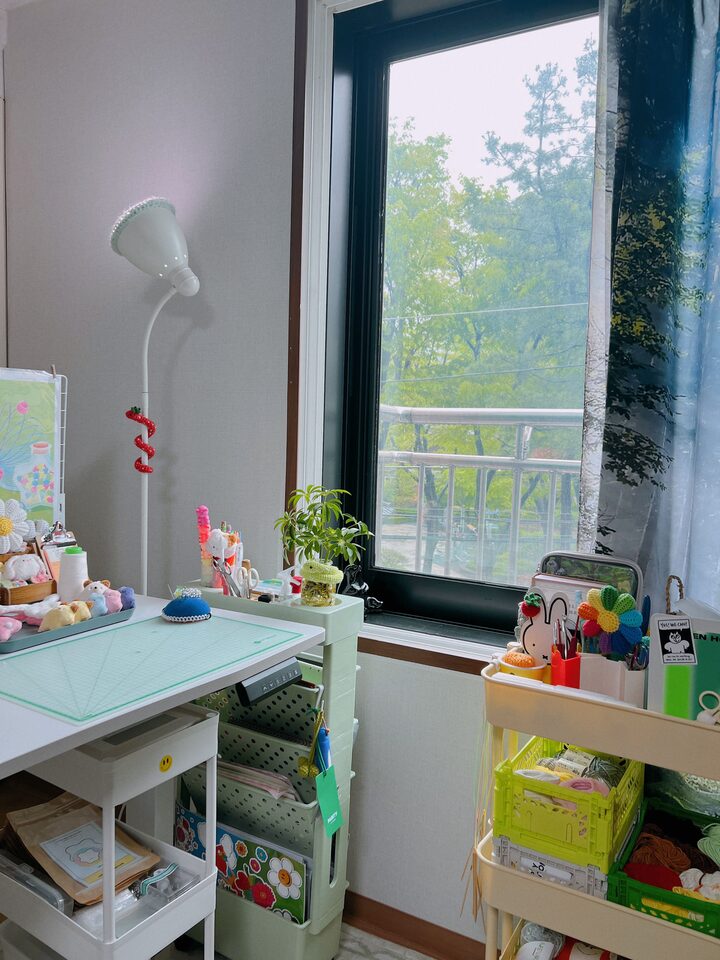 short form carousel card thumbnail