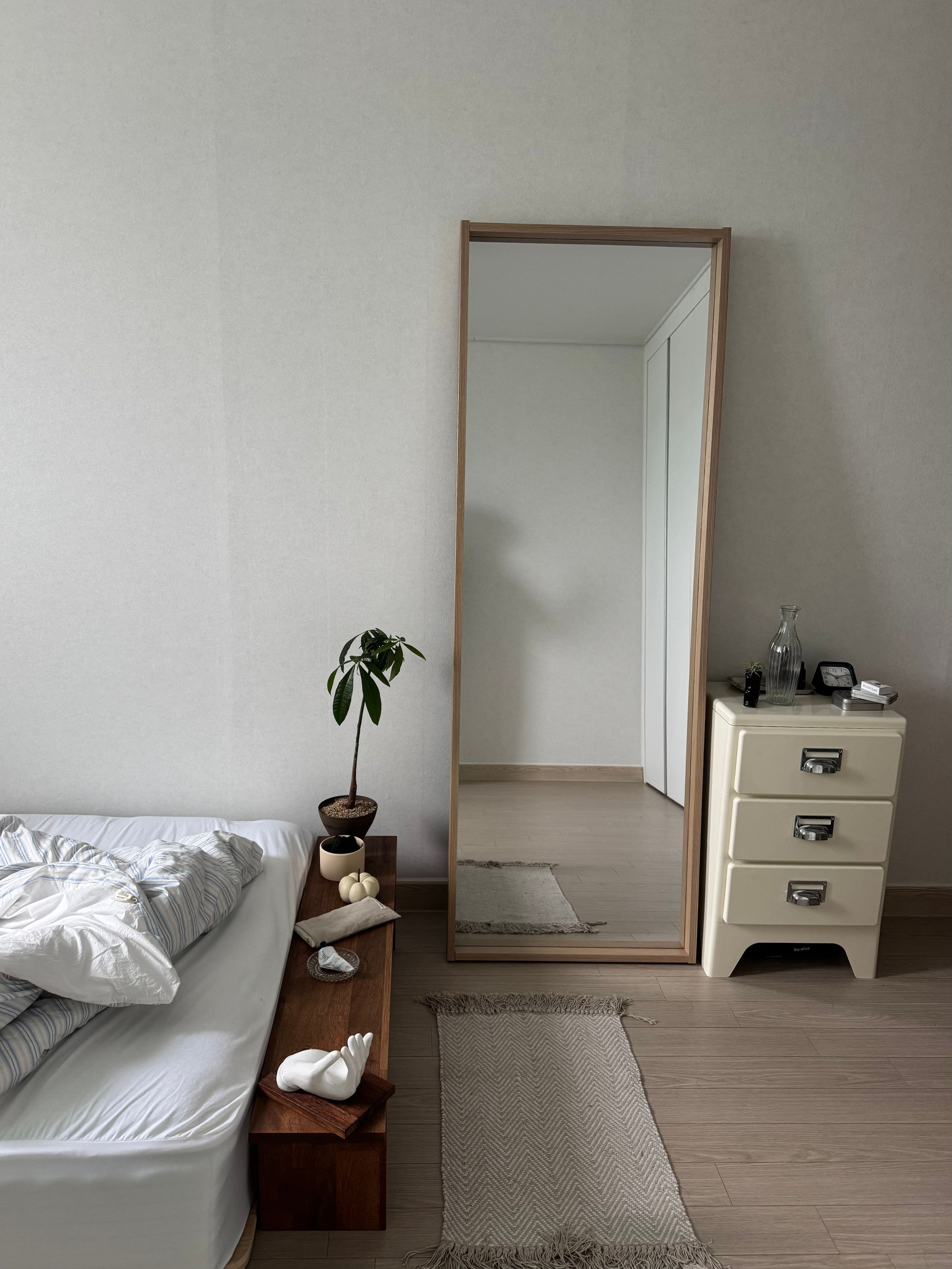 Wooden Plant Shelf user photo