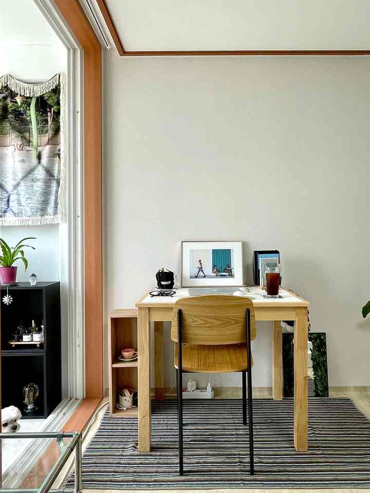 #私の家のインテリア 
私の部屋のワンオンデスクゾーンを飾る！
ベッドで見つめてもいいけど 
椅子に座って何でもします。


＃今日の私たちの家#デスク小道具 #書斎装飾 #ウッドインテリア 