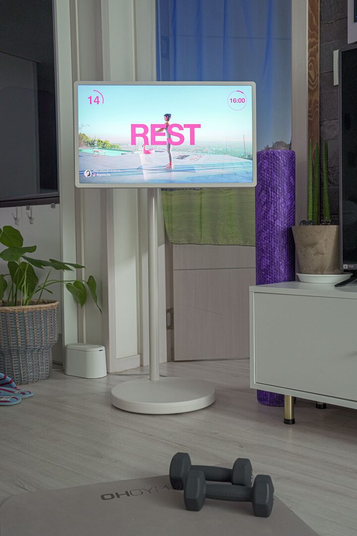 short form carousel card thumbnail