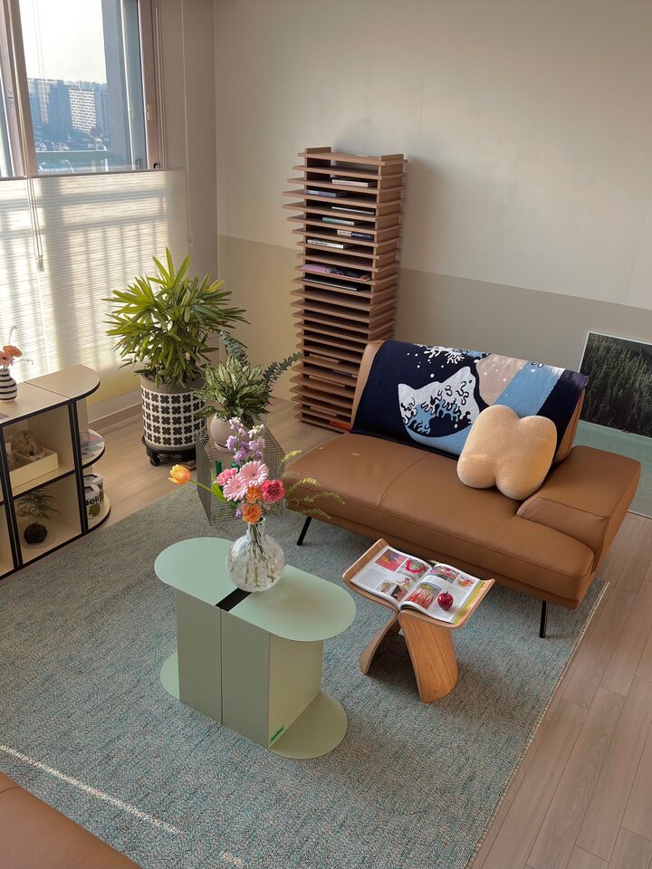 short form carousel card thumbnail