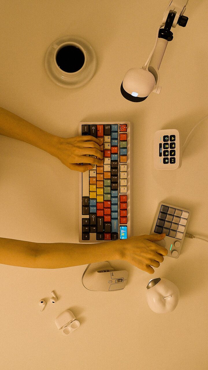 short form carousel card thumbnail