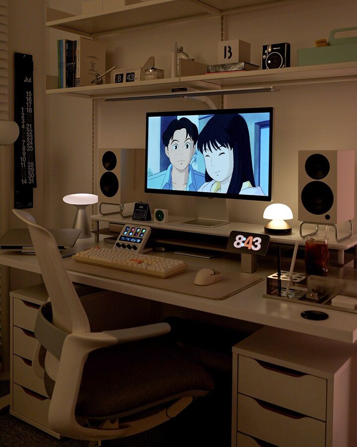 short form carousel card thumbnail