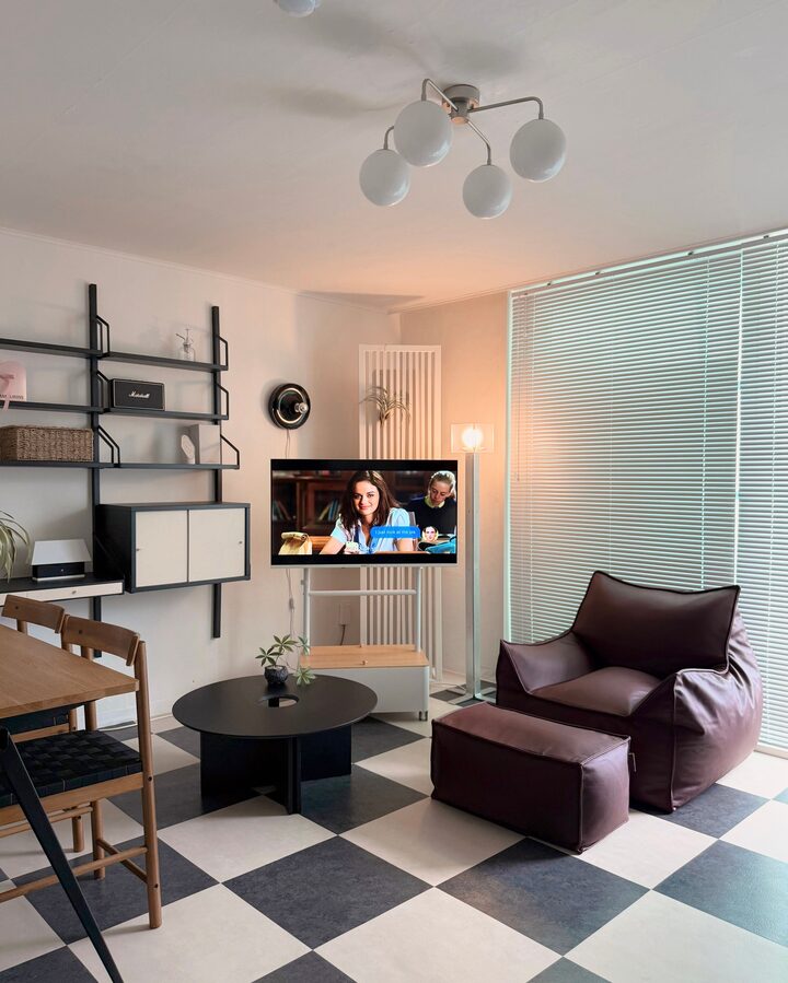 short form carousel card thumbnail