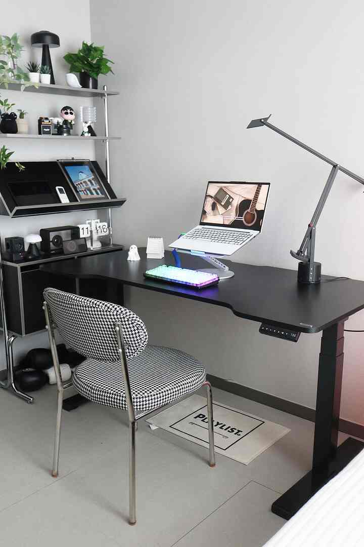 Pine mushroom ディフューザー ムードライト［5色・5種］を使ったコーディネート 2